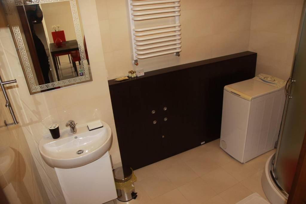 Apart-Lux Aparthotel Bytom Ruang foto