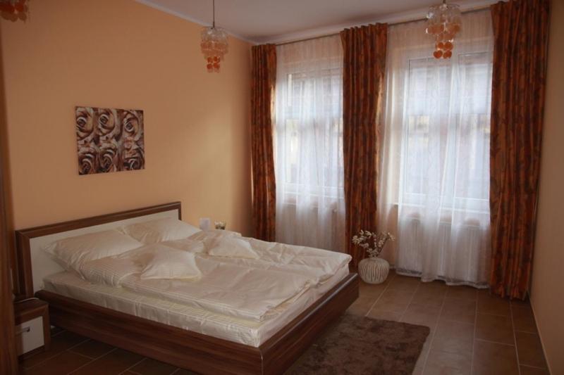 Apart-Lux Aparthotel Bytom Ruang foto