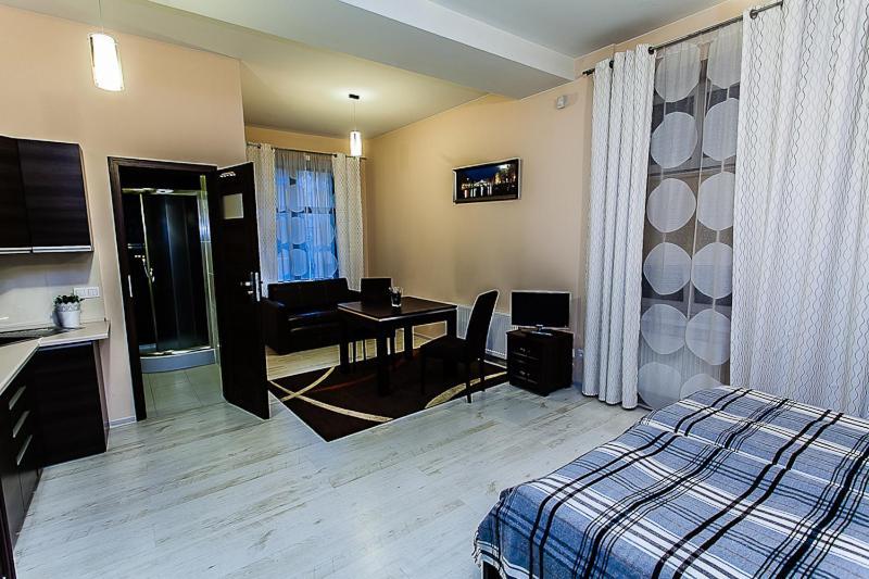Apart-Lux Aparthotel Bytom Bagian luar foto