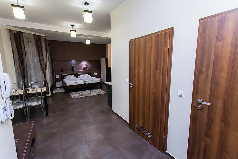 Apart-Lux Aparthotel Bytom Bagian luar foto