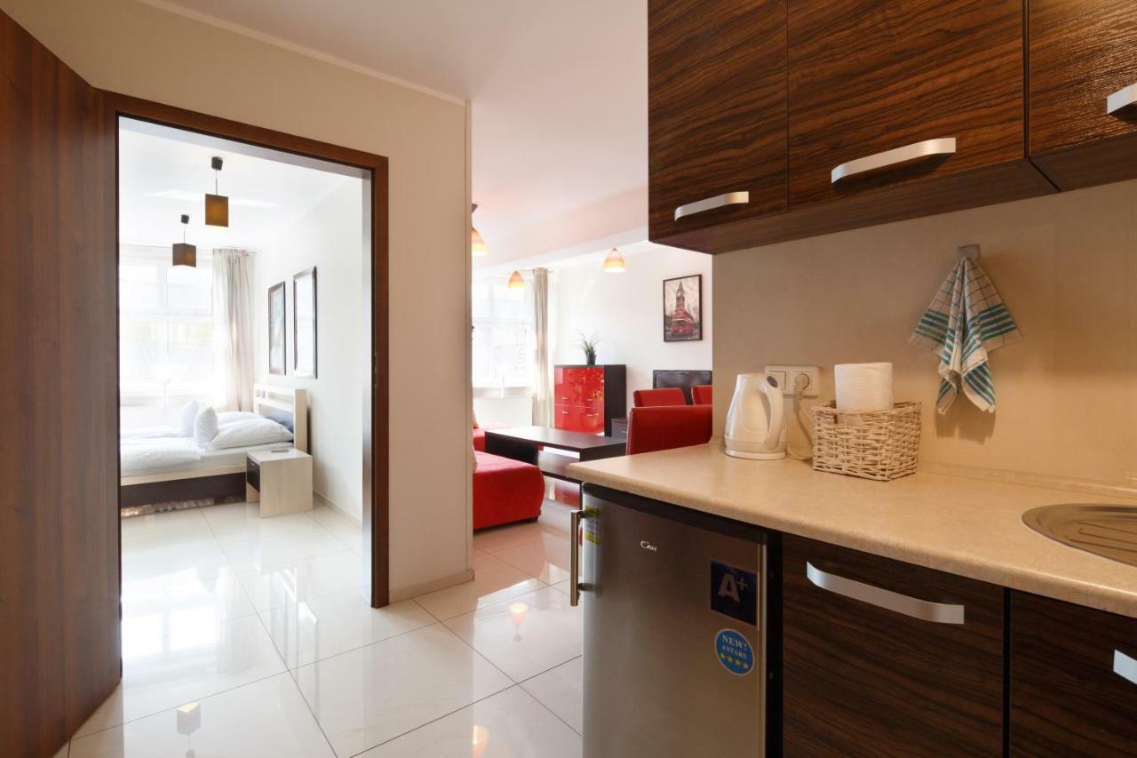 Apart-Lux Aparthotel Bytom Bagian luar foto